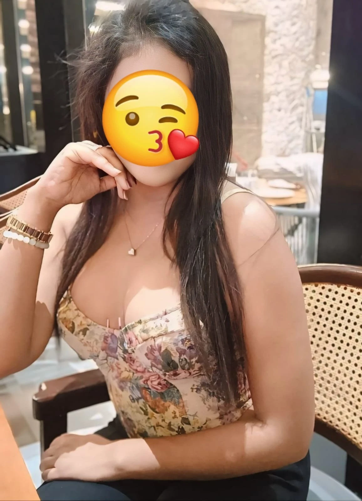 ꧁༒Pallavi🫦(Cam & Meet)༒꧂ – Indian escort in Mumbai — 5 / 8