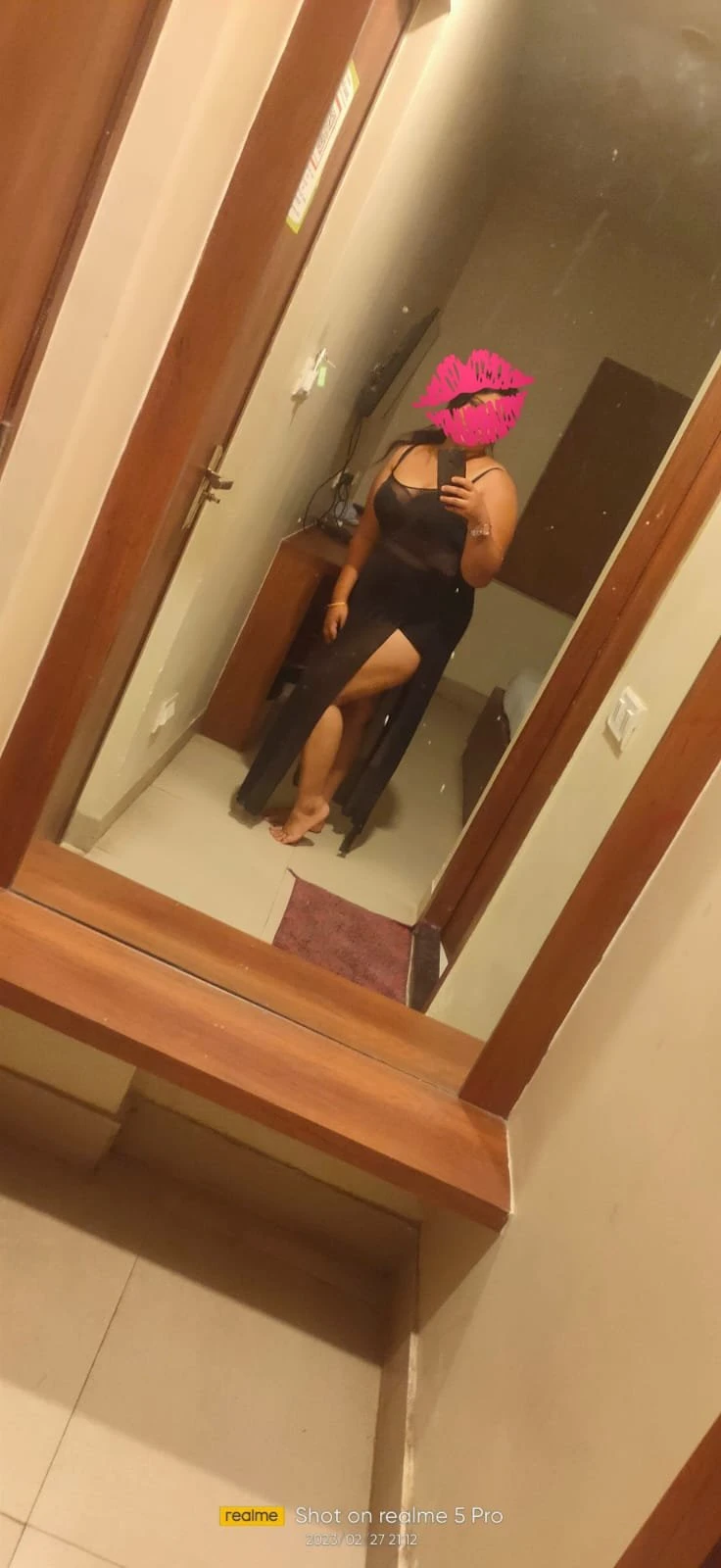 Khushi – Indian escort in Kolkata — 1 / 3