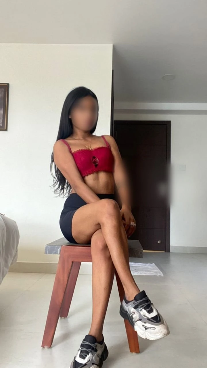 Priya – escort in Navi Mumbai — 2 / 4