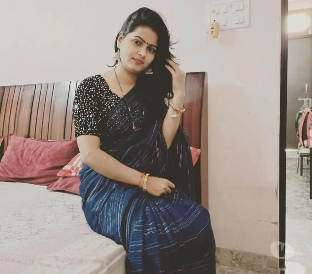 Mona – Indian escort in Bangalore — 2 / 3