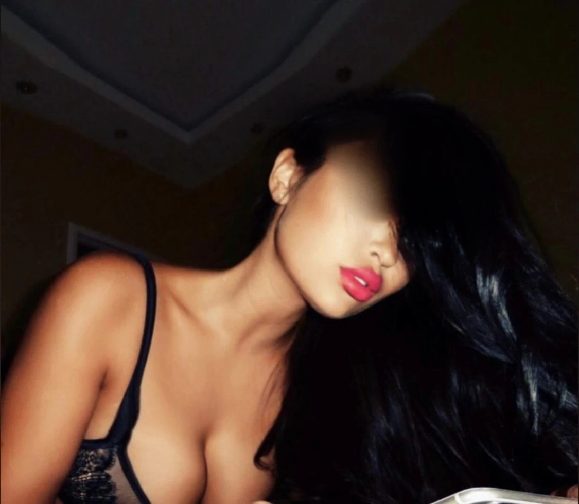 Vip Medina – Kazakhstani escort in Astana — 1 / 4