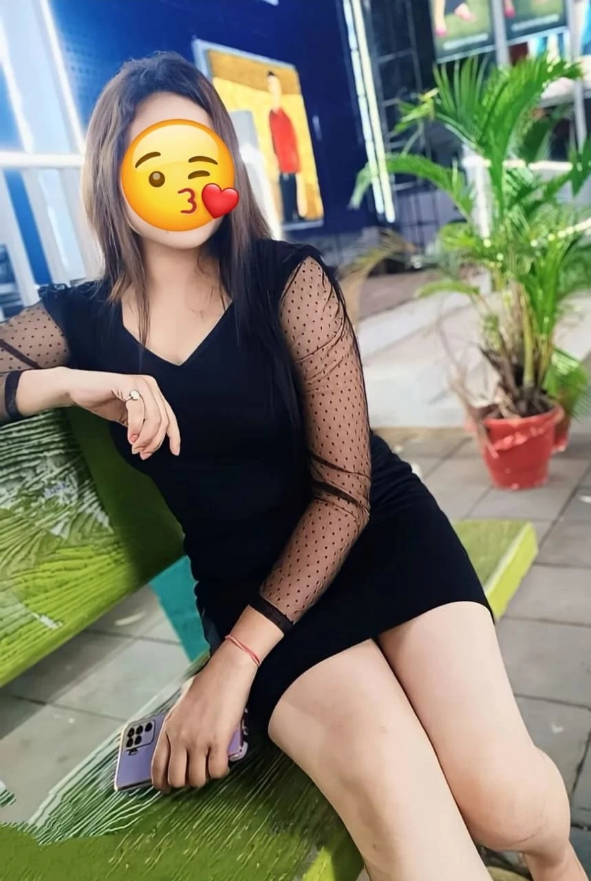 I Am Ritika Independent Girl_23 – Indian escort in New Delhi — 2 / 4