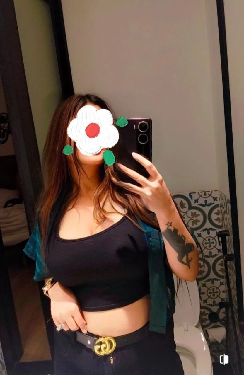 Premium VIP HOTELS Escort & Models – Indian escort in Pune — 2 / 6