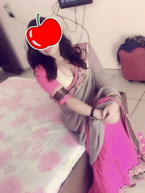 Lucky – Indian escort in Hyderabad — 1 / 2