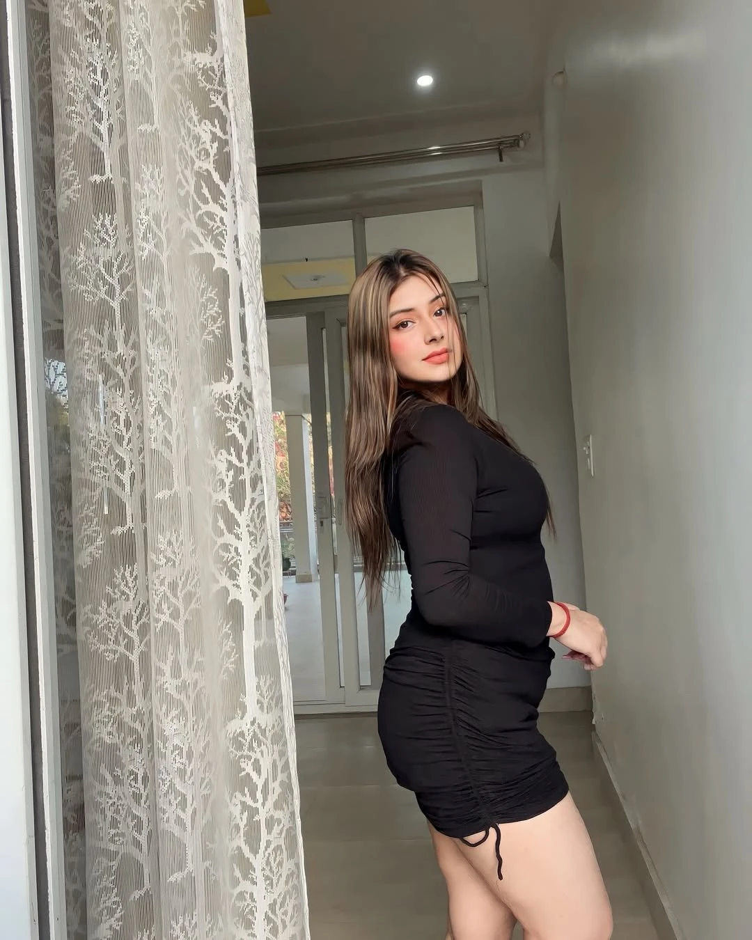 High' Profile and Vip Escort Kolkata – Indian escort in Kolkata — 4 / 5