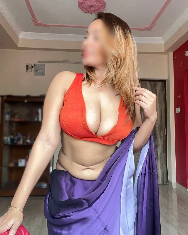 Rose – escort in Hyderabad — 5 / 8