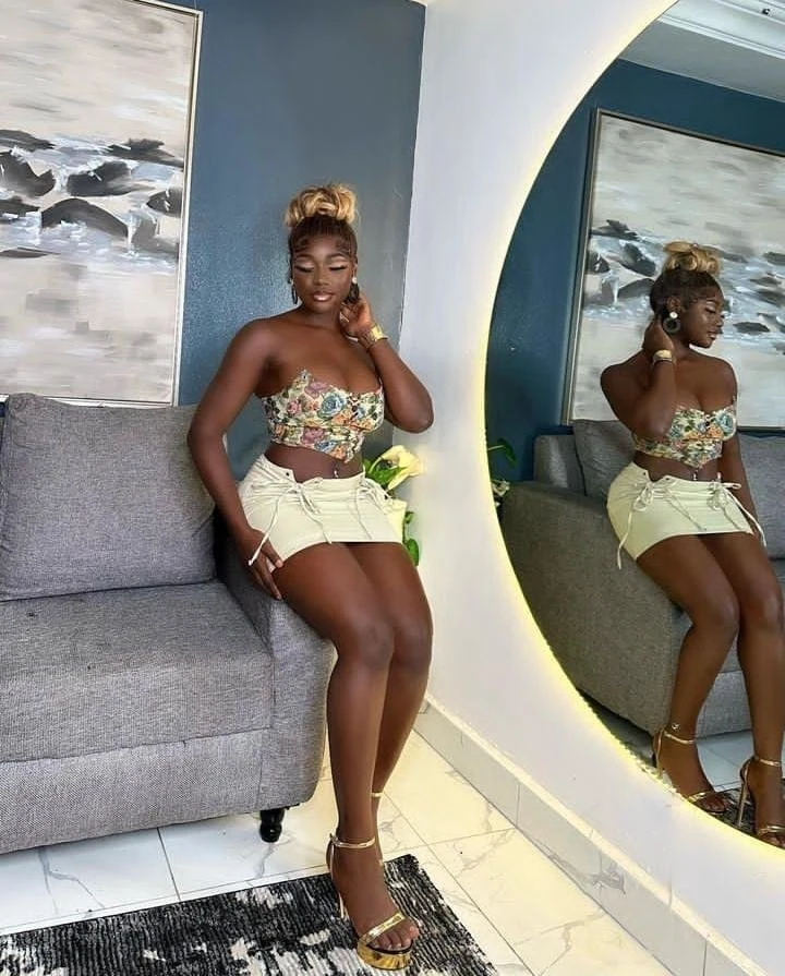 Donna – South African escort in Beirut — 14 / 15
