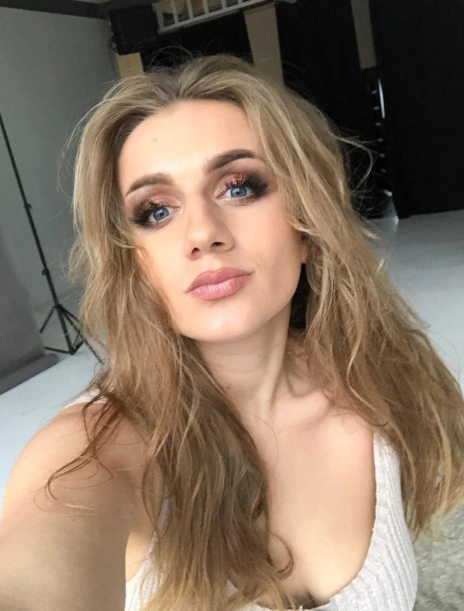 * JACLINE – Estonian escort in Beirut — 2 / 6