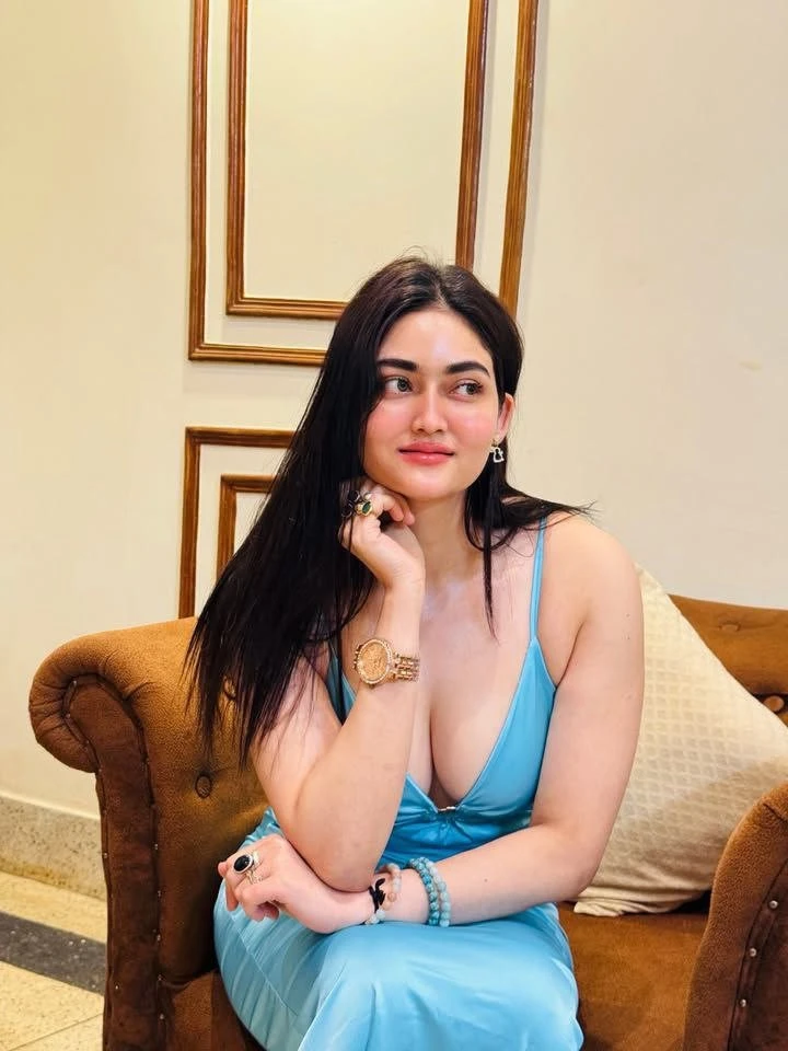 Pallavi – Indian escort in Surat — 5 / 7