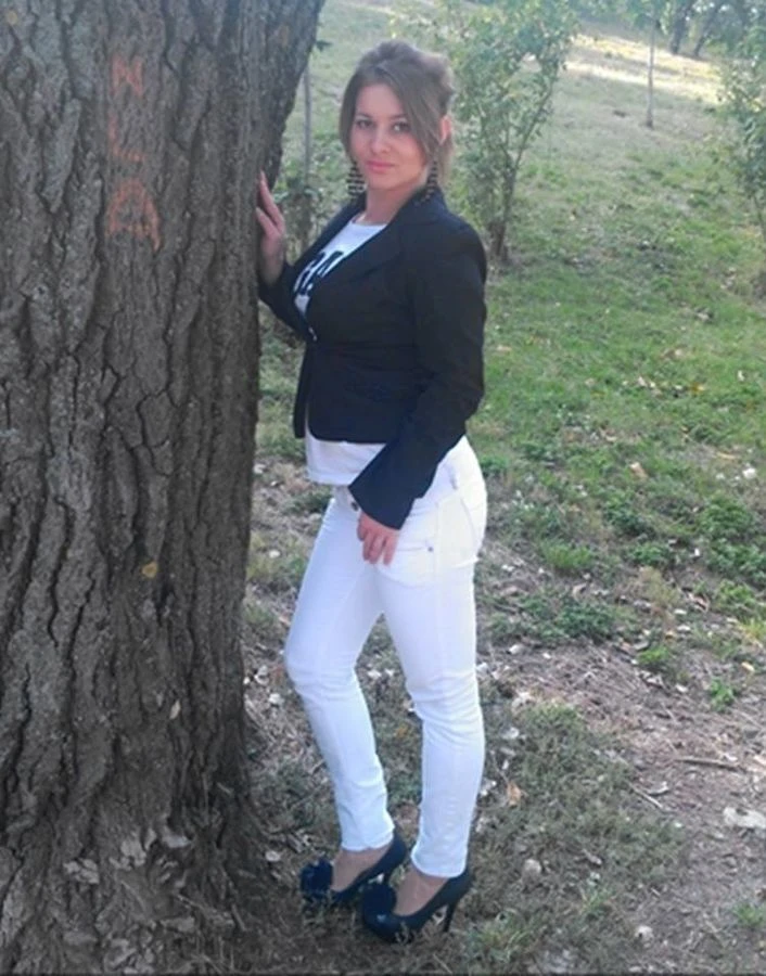 Selena Carmell – Romanian escort in Bucharest — 8 / 18