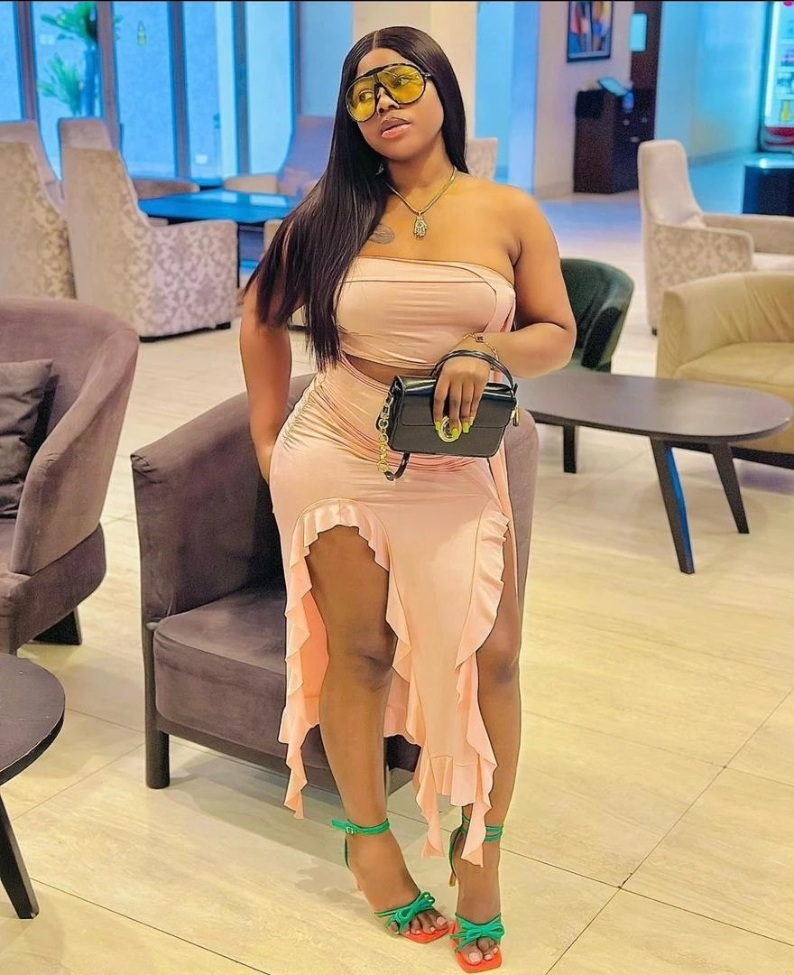 Winny – South African escort in Thiruvananthapuram — 4 / 9