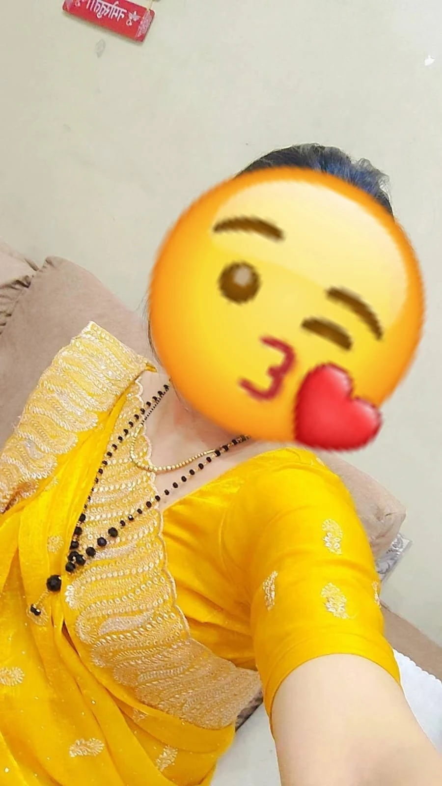 MR TOPER CAM/MEET INDEPENDENT BHABHI – Indian escort in New Delhi — 2 / 10