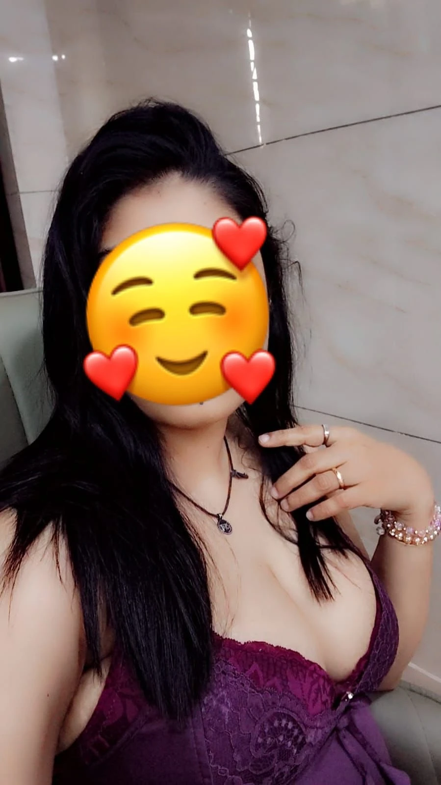 Simran – escort in New Delhi — 7 / 8