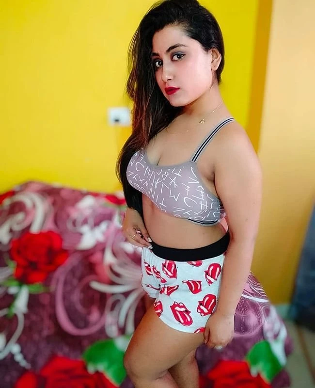 Palak Escorts Real Meet and Cum – Indian escort in Pune — 2 / 4