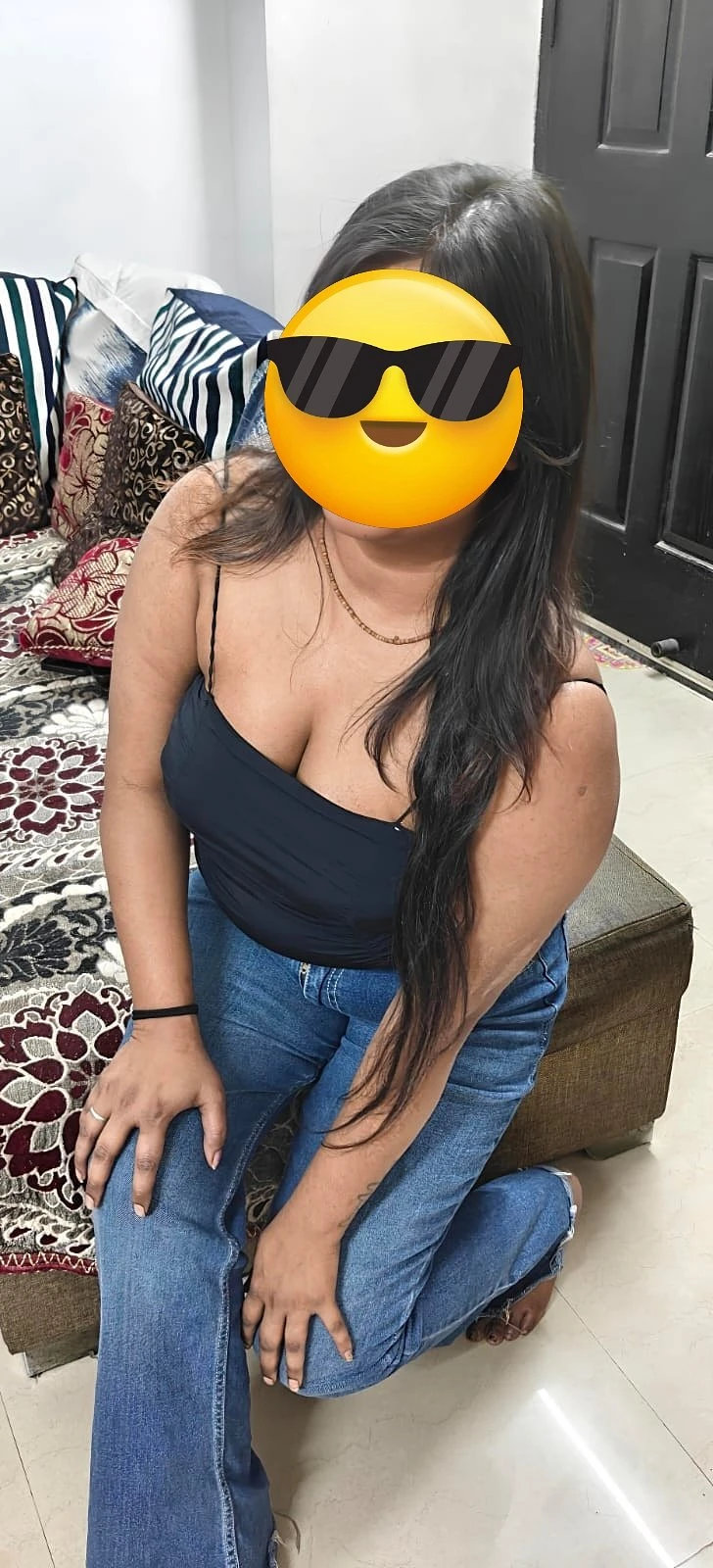 Tanya Saxena – Indian escort in Noida — 5 / 8