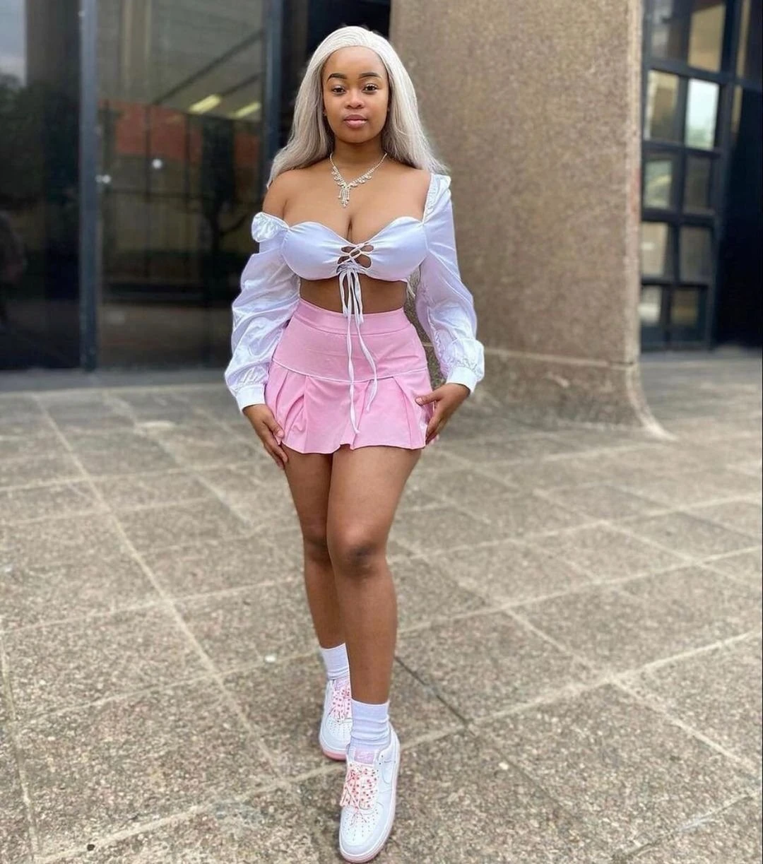 Tessy Squirter – Ivorian escort in Navi Mumbai — 4 / 5