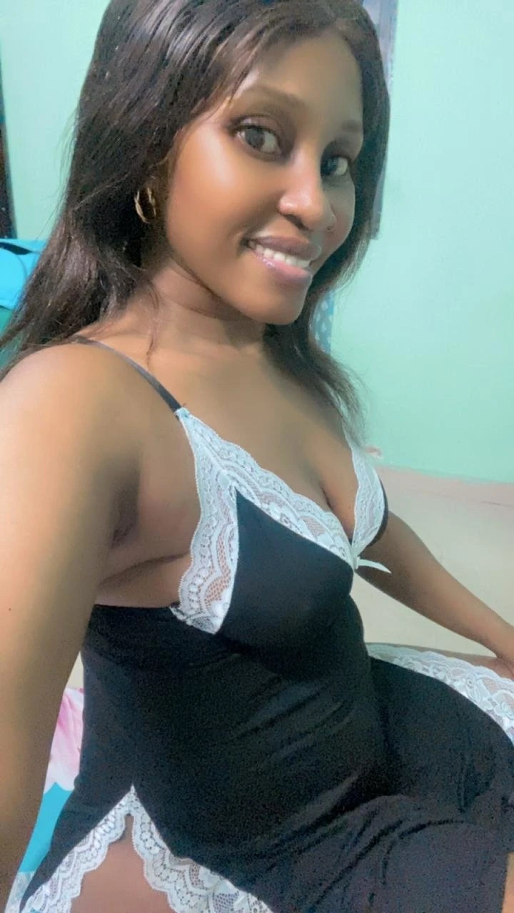 Soniya Baiby – Rwandan escort in Hyderabad — 2 / 4
