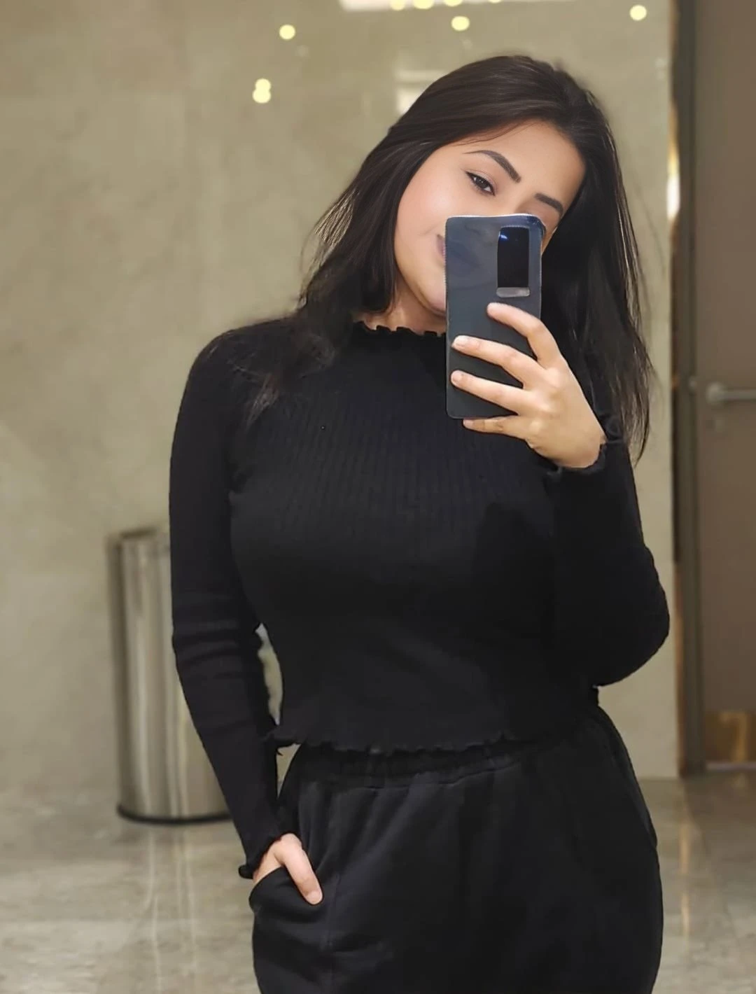 𝐈'𝐦 𝐡𝐞𝐫𝐞 𝐟𝐨𝐫 𝐰𝐞𝐛𝐜𝐚𝐦 – Indian escort in Pune — 4 / 6