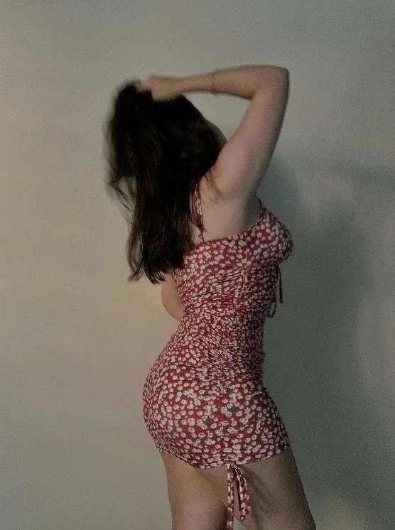 Renu Escort Service Cam or Real Meet – Indian escort in Noida — 5 / 6