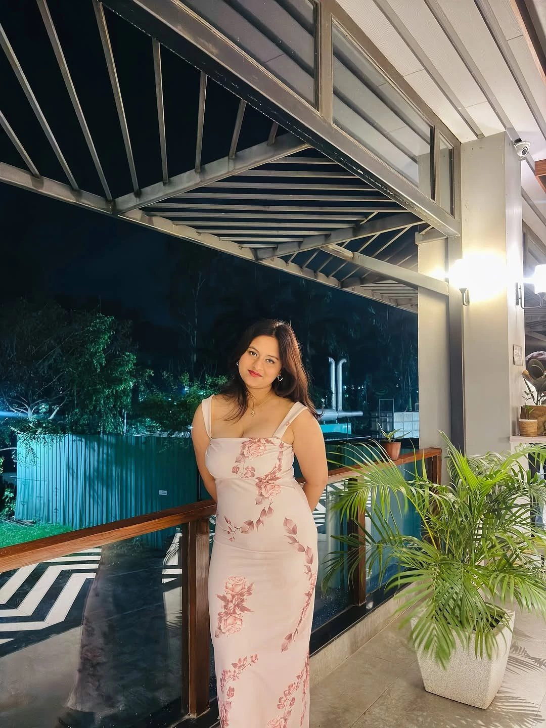 Riddhi – Indian escort in Pune — 4 / 5