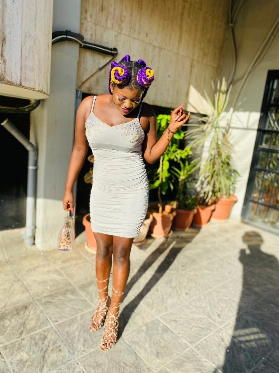 Laura Diamond – South African escort in Beirut — 4 / 5