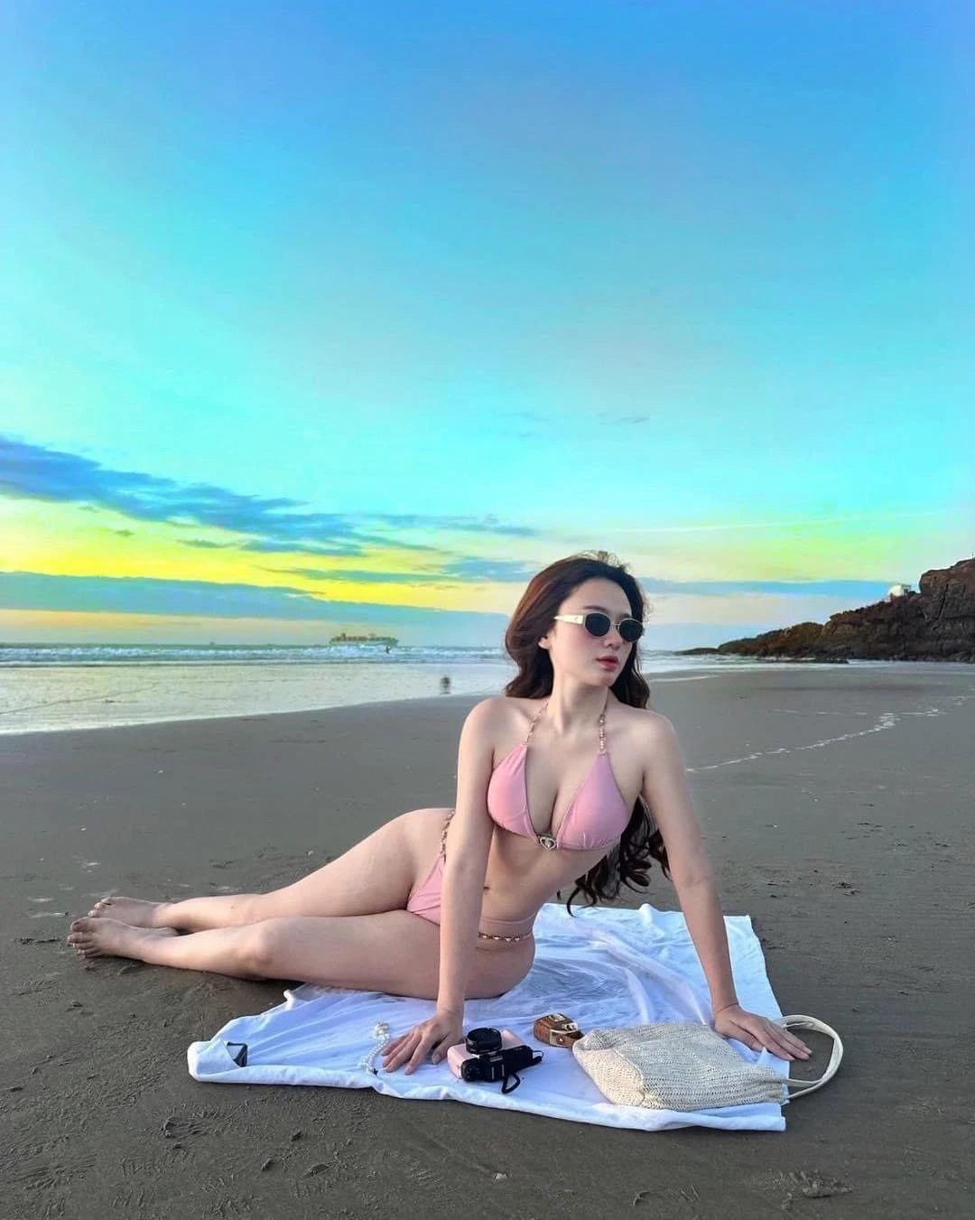 Lunia – Vietnamese escort in Da Nang — 5 / 6