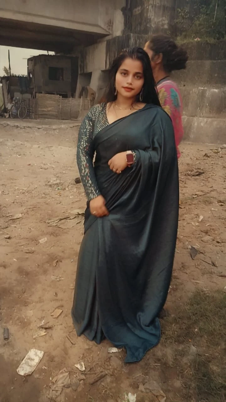 Taniya here I'm queen of cim and cam – Indian escort in Kolkata — 2 / 3