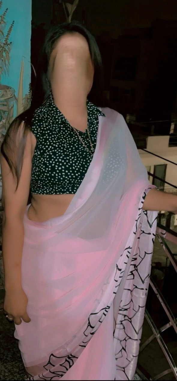 Meethi – Indian escort in New Delhi — 3 / 16