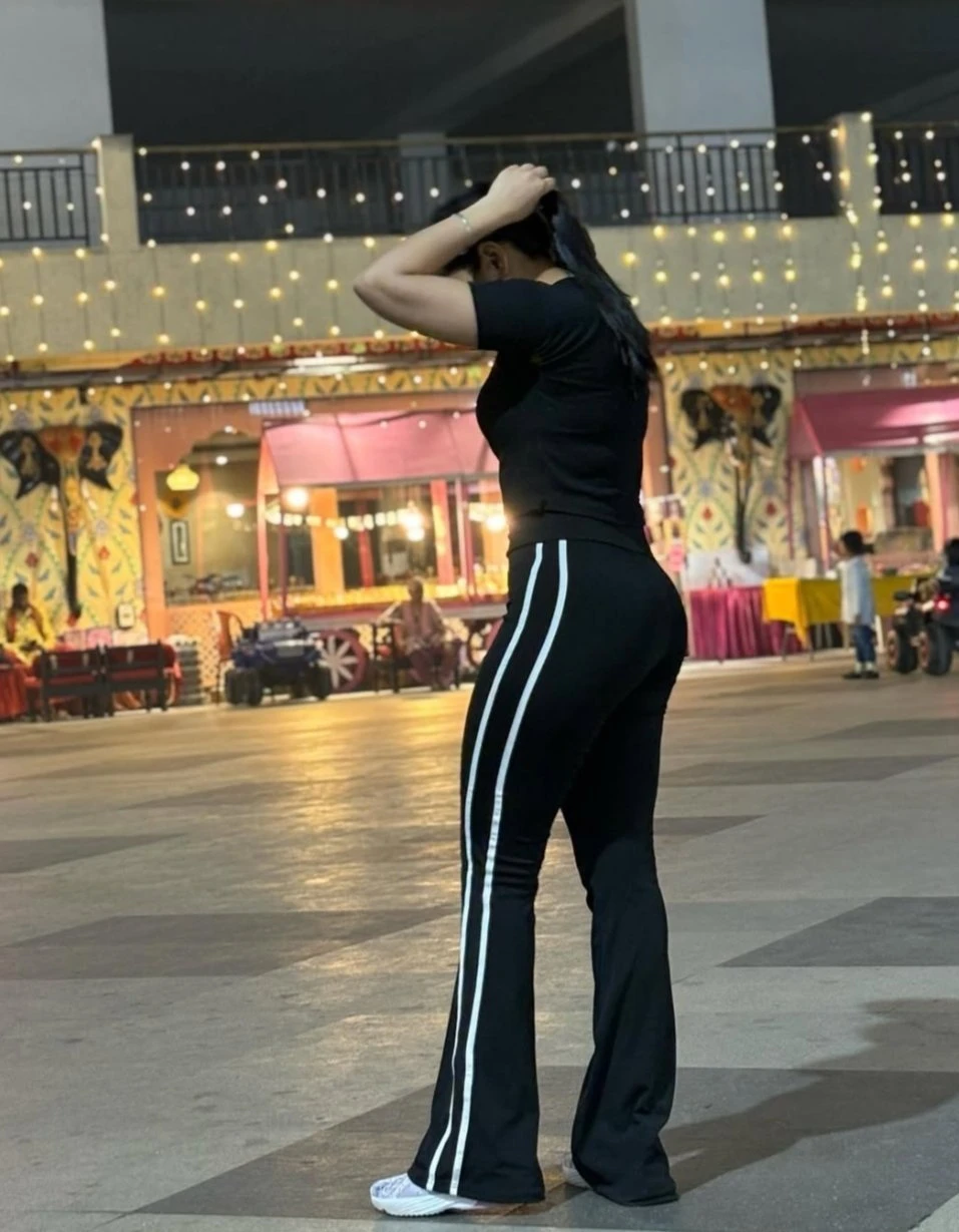 Lizzzz – Nepalese escort in Kathmandu, Escort, Kathmandu