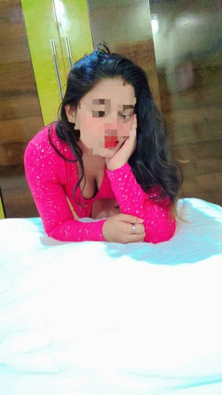 Cash payment hot Divya whatsApp Me – Indian escort in Coimbatore — 2 / 5
