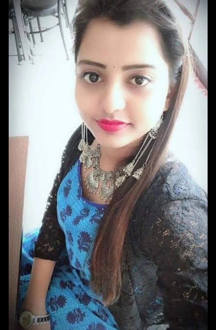 Rohini 2/5 S – Indian masseuse in Mumbai — 3 / 5