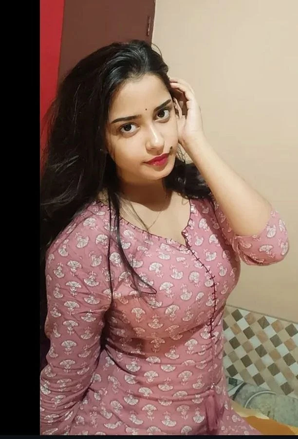 Shamya – Indian escort in Hyderabad — 1 / 3