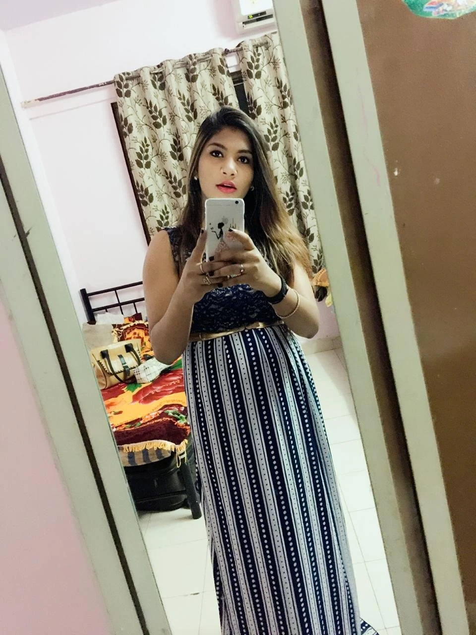 Mumbai Escorts Services – Indian escort in Mumbai — 9 / 19