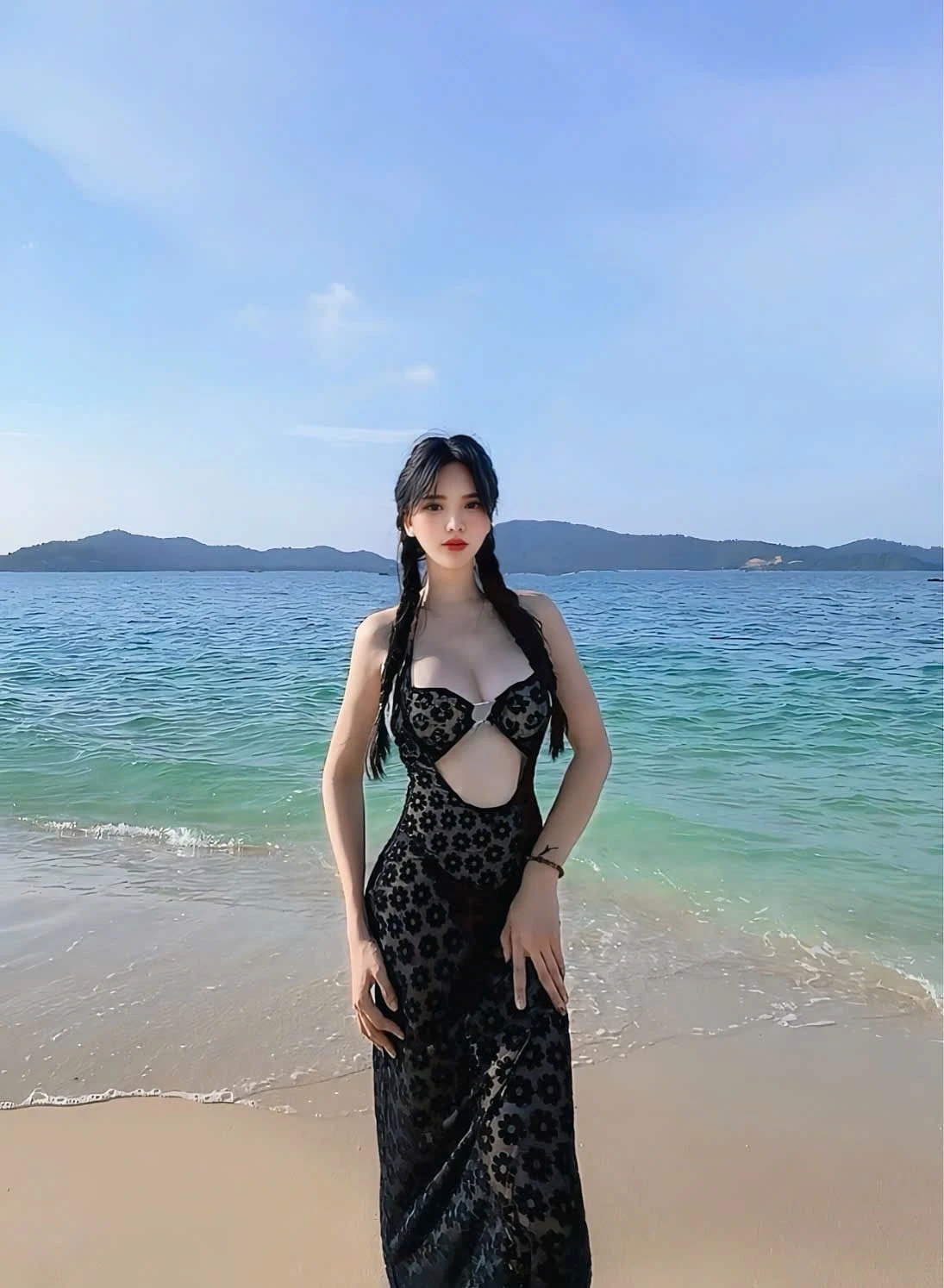Lona, – Vietnamese escort in Hanoi — 10 / 29