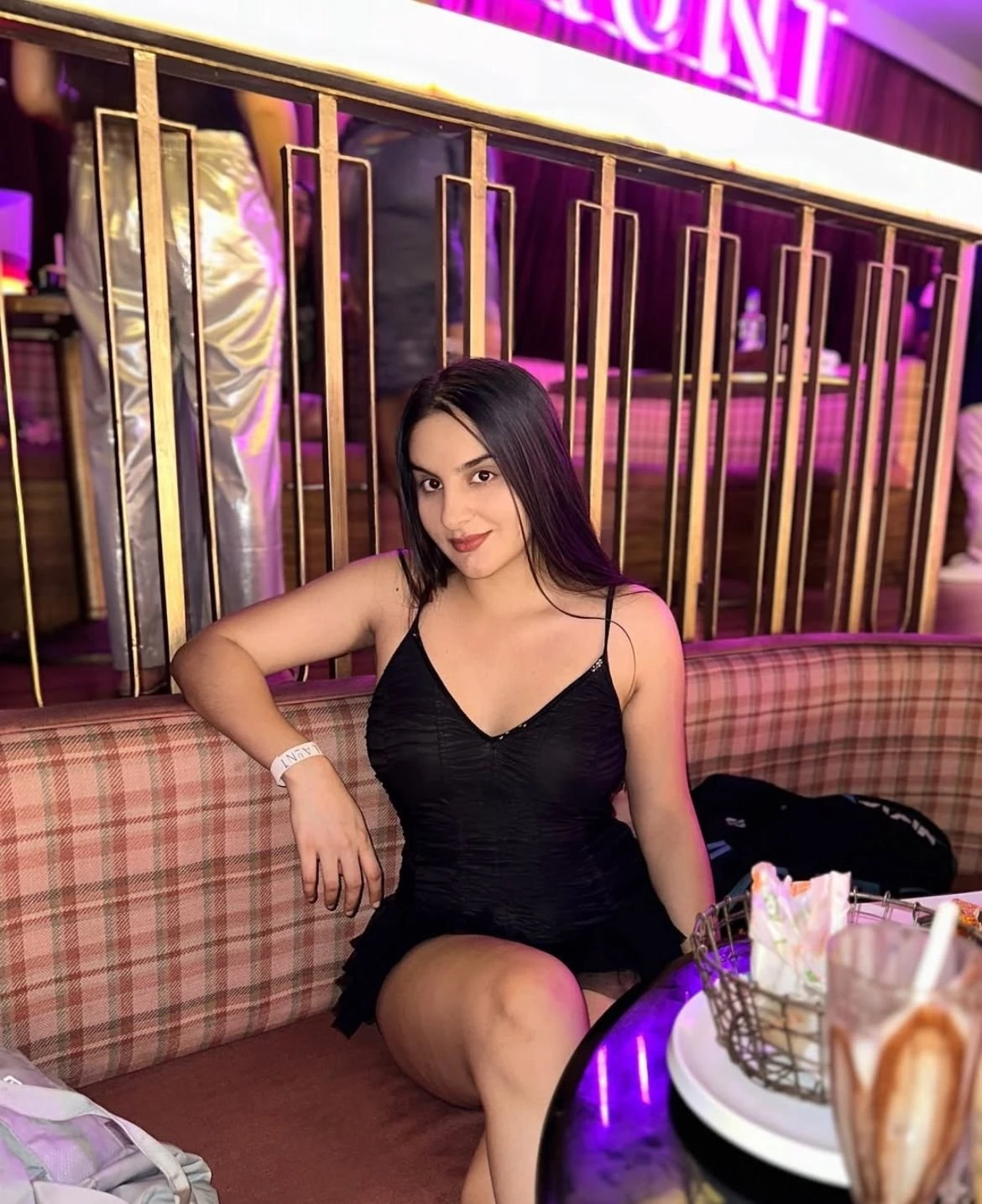 🧿 HELLO GUYS MY NAME IS JOSHNA LIVE NI – Mauritian escort in Mauritius — 2 / 8