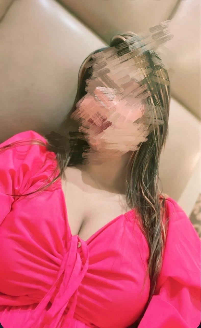 No✓broker Im Anamika Vip Model Book Now – Indian escort in Hyderabad — 2 / 4
