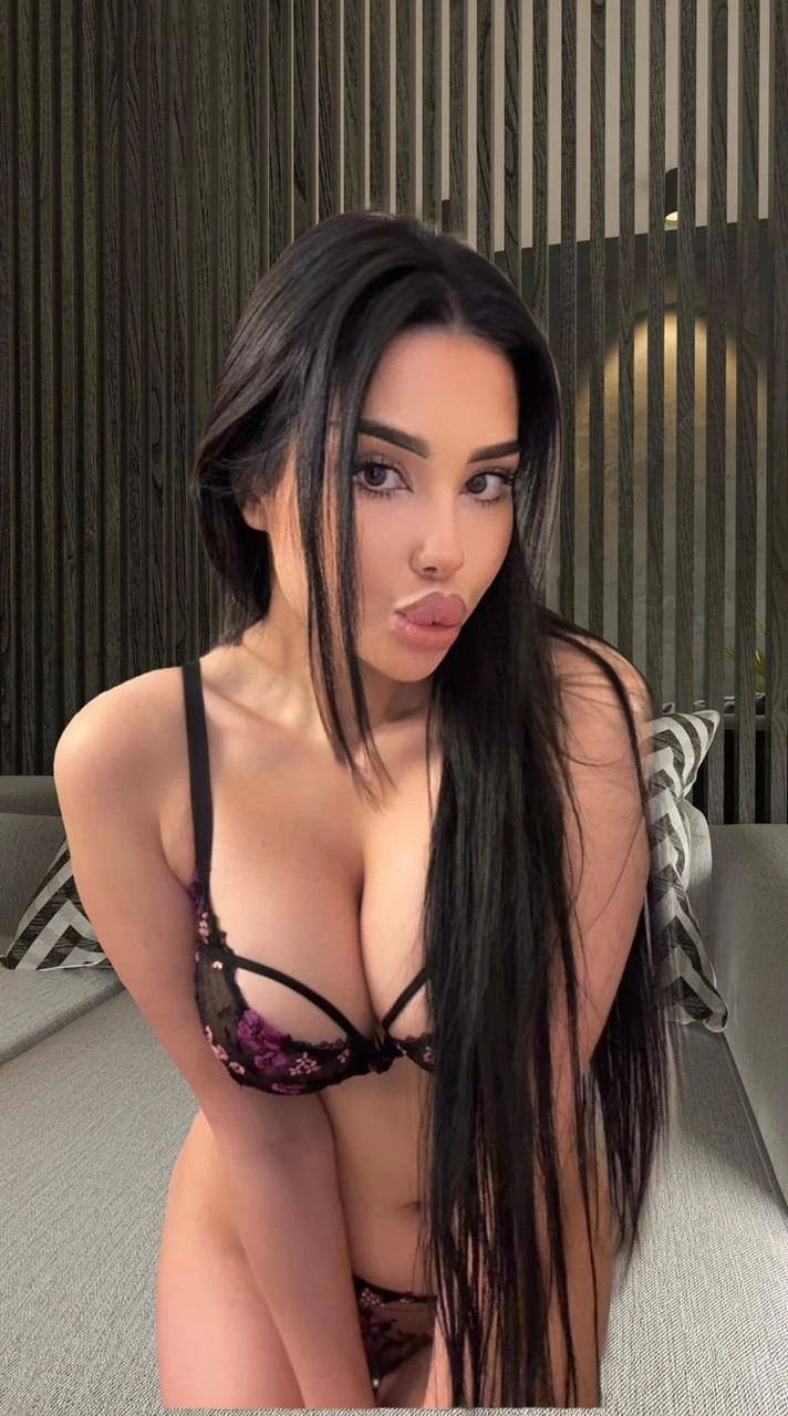 Sasha – Russian escort in Beirut — 6 / 9