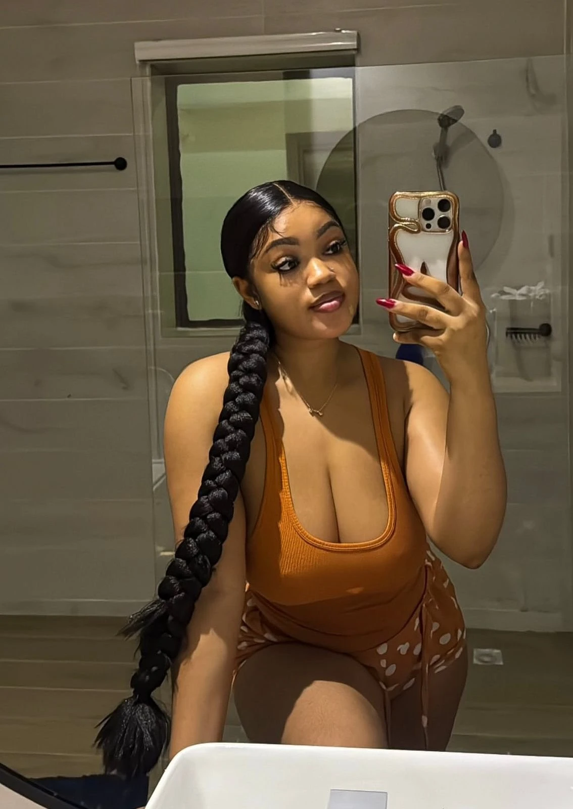 Shamim, Curvy African Queen ☘️ – South African escort in Hyderabad, Escort, Hyderabad