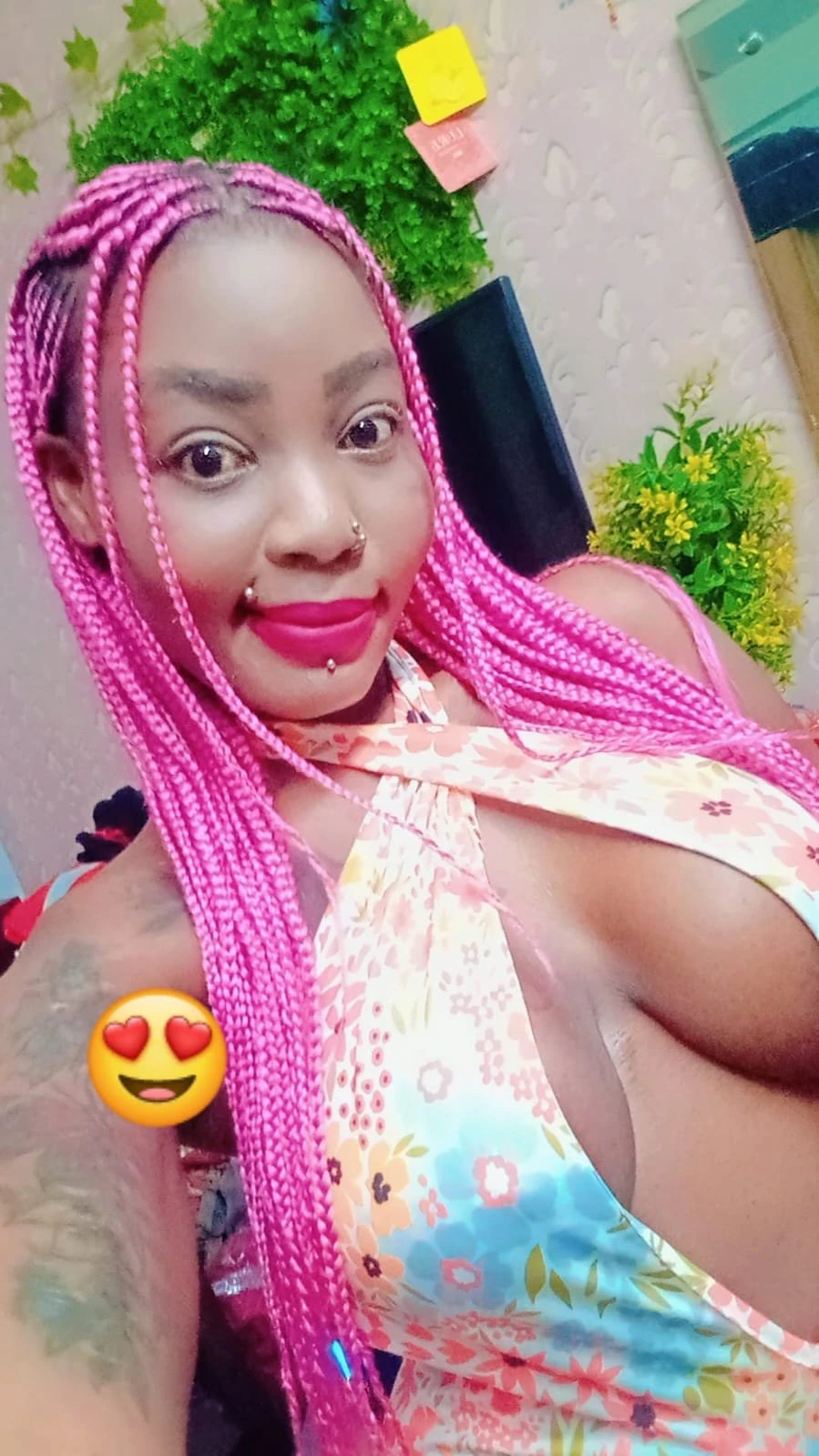 African Escort Girl – South African escort in Noida — 4 / 5