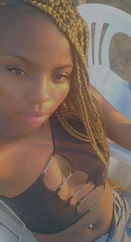 Donna – Algerian escort in Beirut — 2 / 6