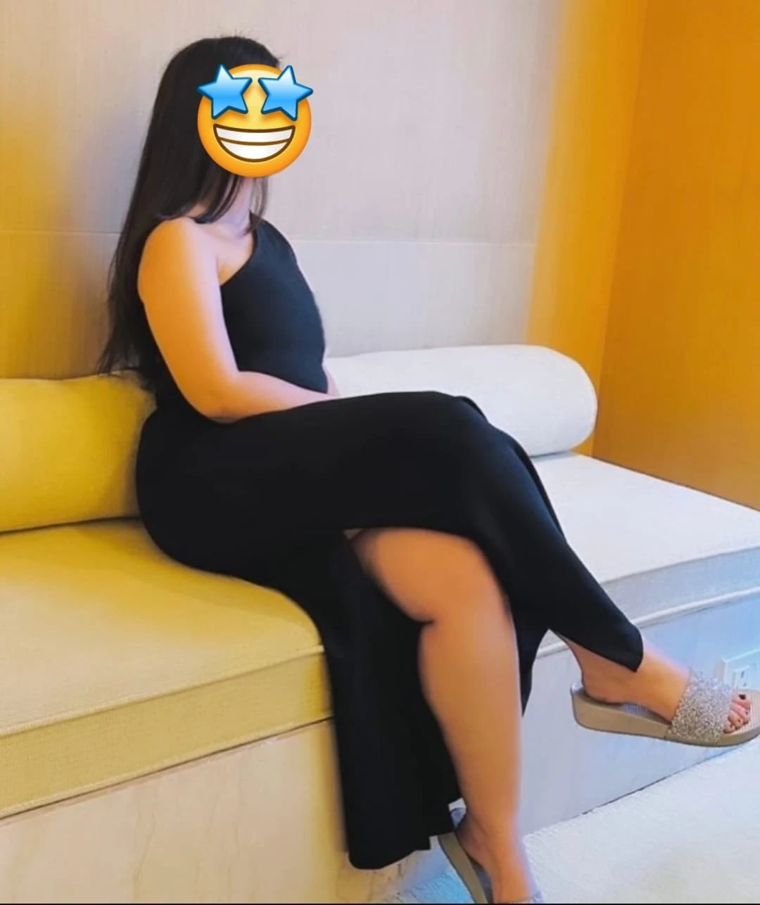 Avni - (Cam & Real Meet) – Indian escort in New Delhi — 10 / 15