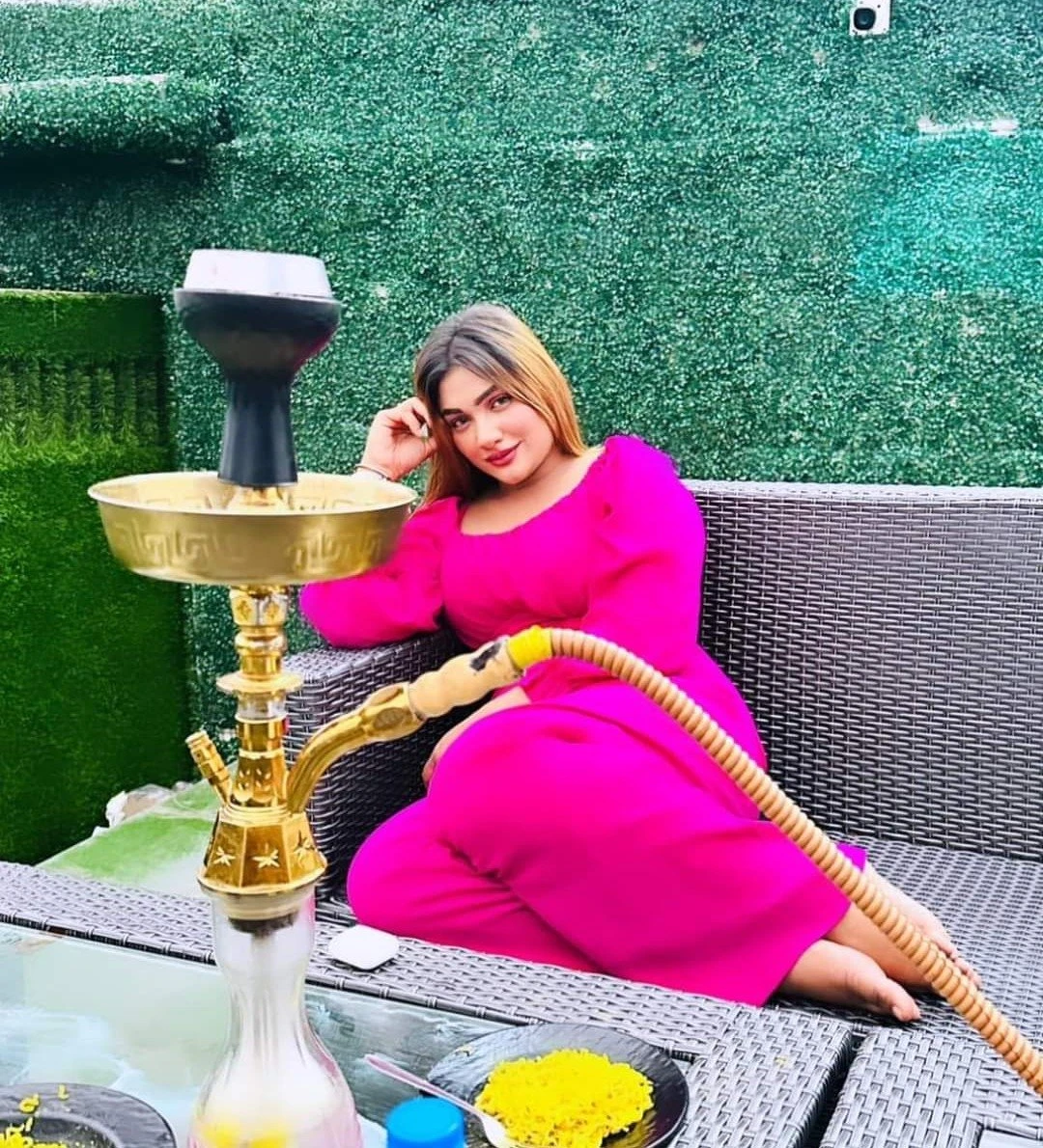 Best Cam Show Model Mahi – Indian escort in Mumbai — 18 / 19
