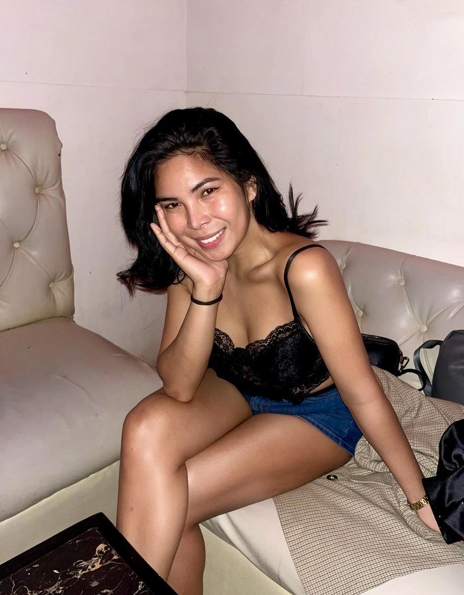 LEAVING SOON- 🇪🇸🇵🇭 – Spanish escort in Mumbai — 17 / 27