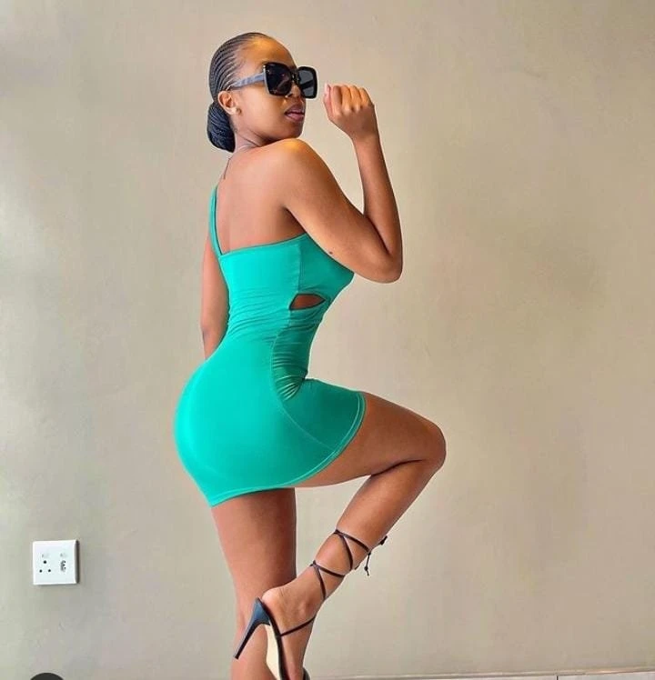 AFRICAN Stacy bae +91//813289//5582 – escort in Lucknow, Escort, Lucknow
