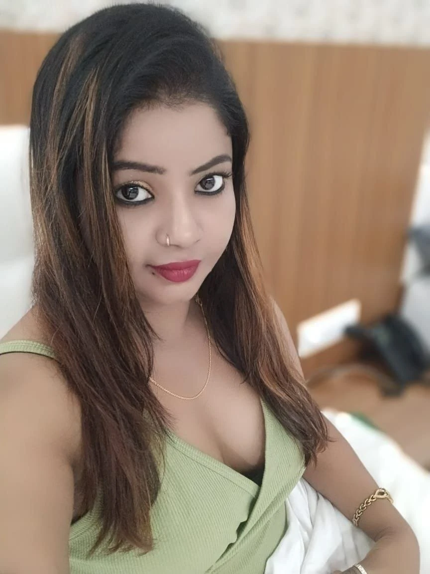 Neha Independent Escort Service – Indian escort in Kolkata — 23 / 24