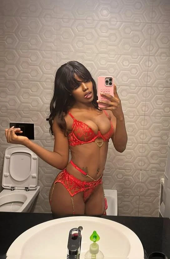African Escort Girl( Real Meeting & Cam) – South African escort in Noida, Escort, Noida