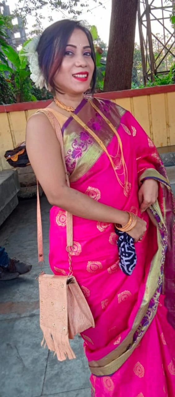 9'9'0'3'4'1'1'3'9'8 PIYALI Real Meet Cam – Indian escort in Kolkata — 11 / 12