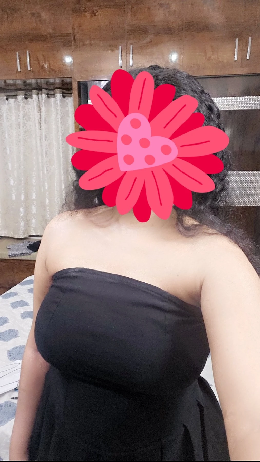 Sophia – South African escort in Hyderabad — 2 / 5