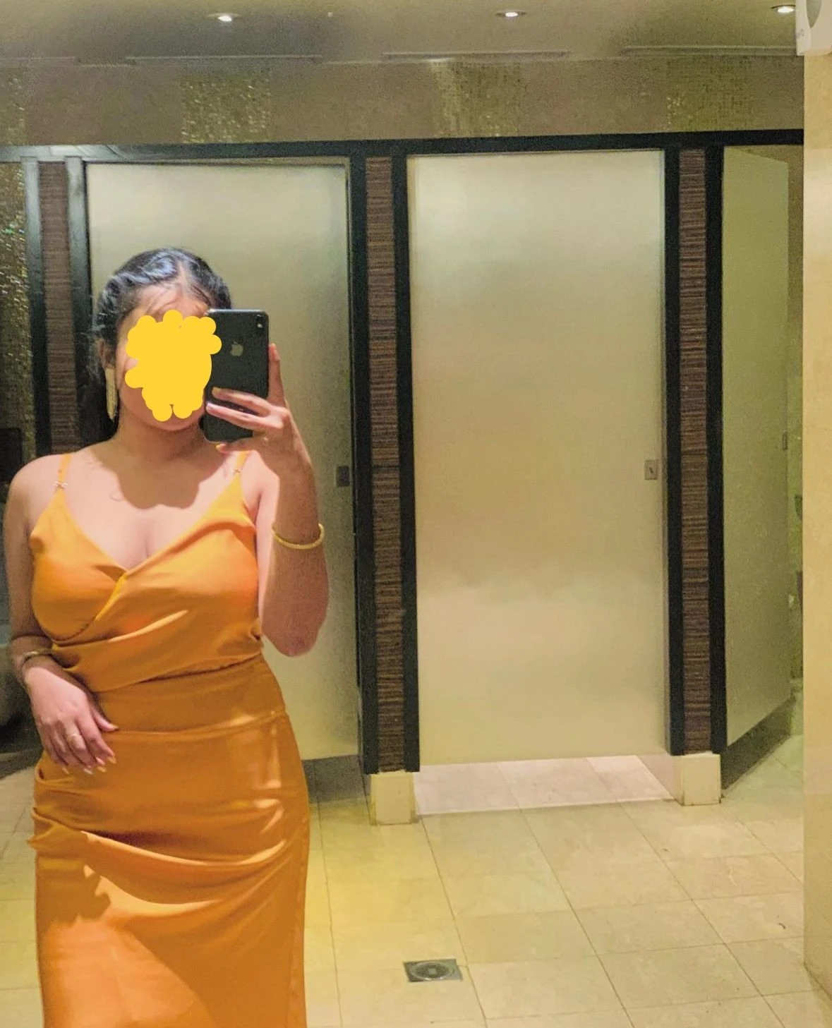 Secret Garden Escorts – Sri Lankan escort agency in Colombo — 2 / 3