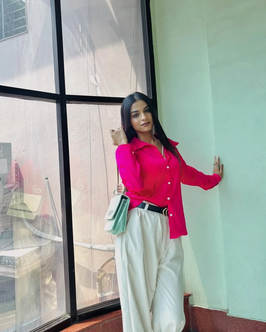 Barsha Singh – Indian escort in Kolkata — 3 / 8